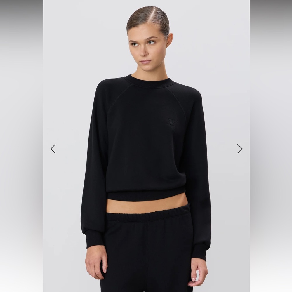 Eterne like New Shrunken Raglan sweatshirt. Perfect condition & fast 📦